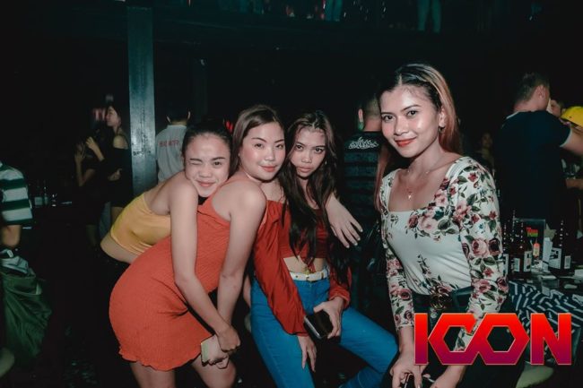 Chicas cerca de ti Cebu City vida nocturna enganchar bares