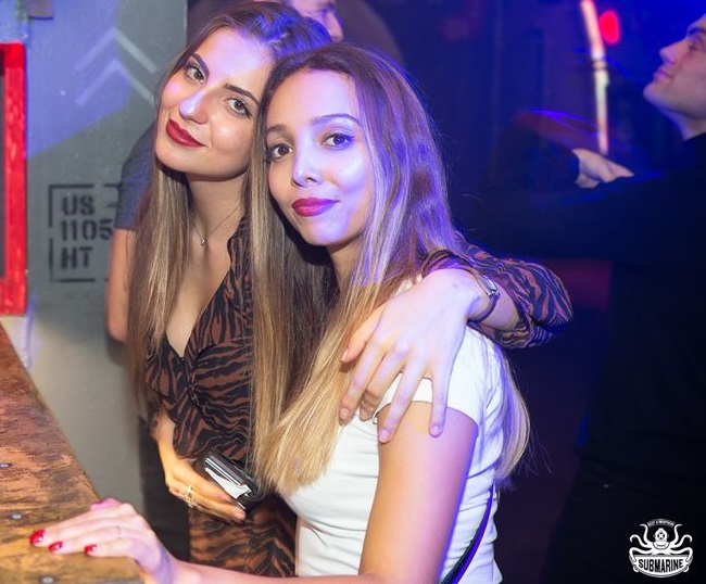 Chicas cerca de ti Cluj-Napoca solteros vida nocturna bares de follar