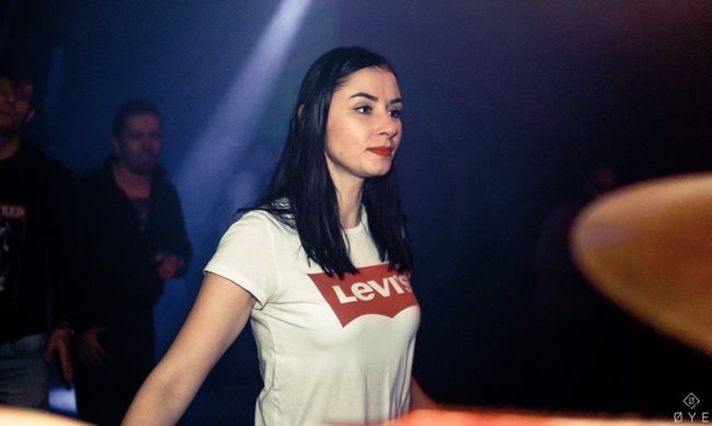 Chicas cerca de ti Brno vida nocturna conectar bares Old Town