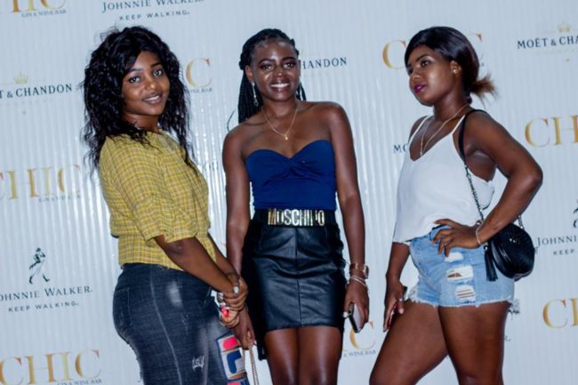 Solteros vida nocturna Luanda ligar con chicas angoleñas echar un polvo
