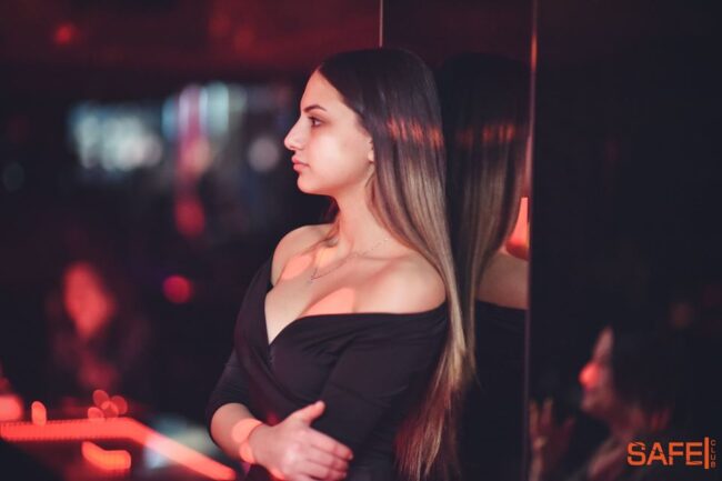 Chicas cerca de ti Tbilisi vida nocturna enganchar bares